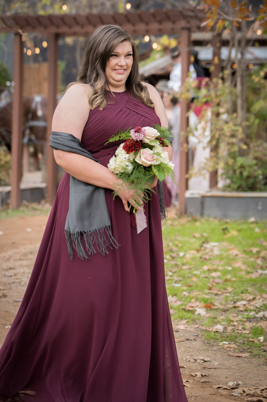  burgundy and blush bridesmaid bouquets